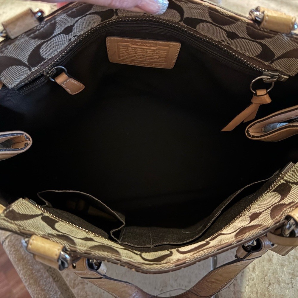 Coach Bundle! Brown and Tan Signature Canvas Tote, Wallet, Apple coin pouch! - Picture 11 of 14